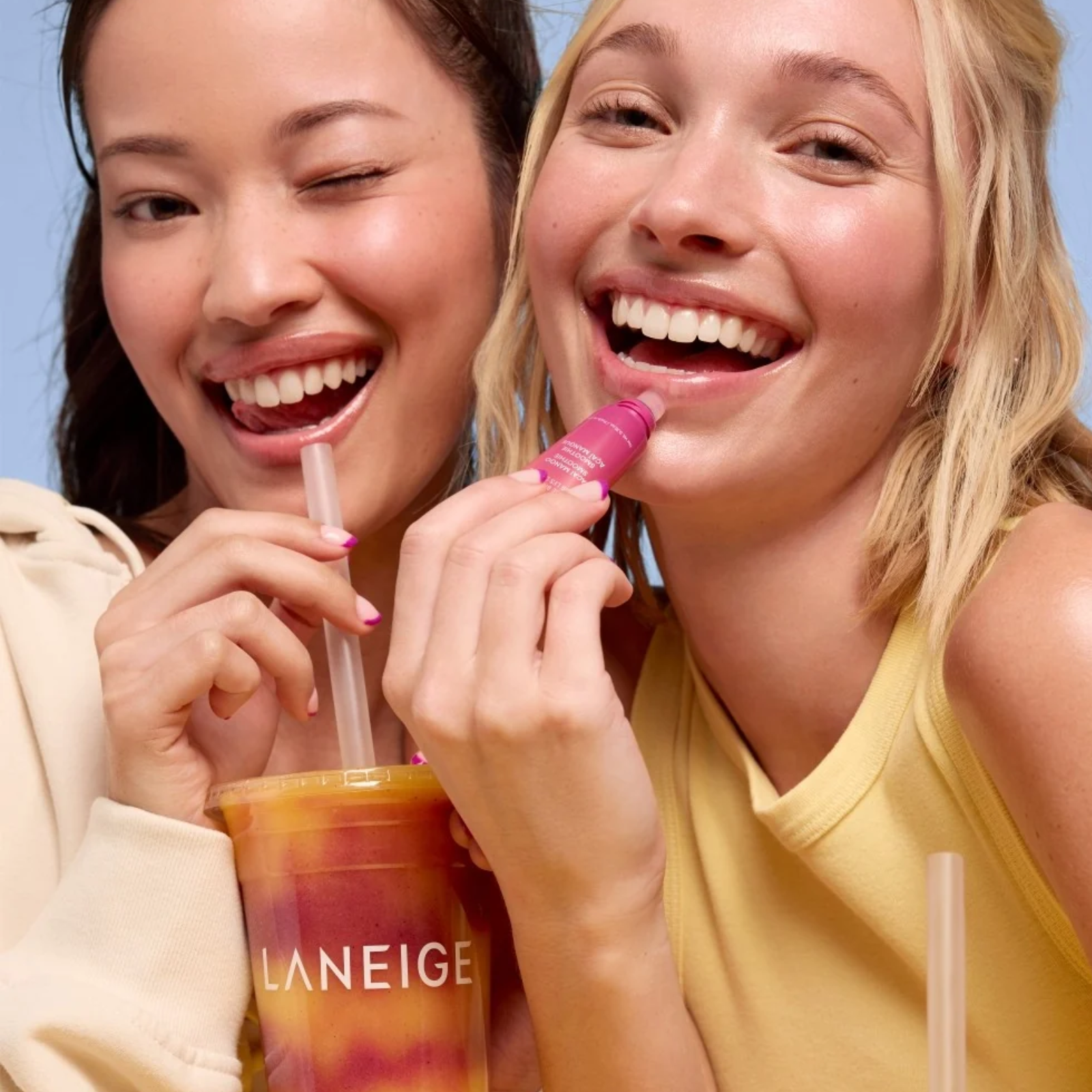 Laneige Lip Glowy Balm Acai Mango (10g) 6 Laneige Lip Glowy Balm Acai Mango (10g) - Imagen 6