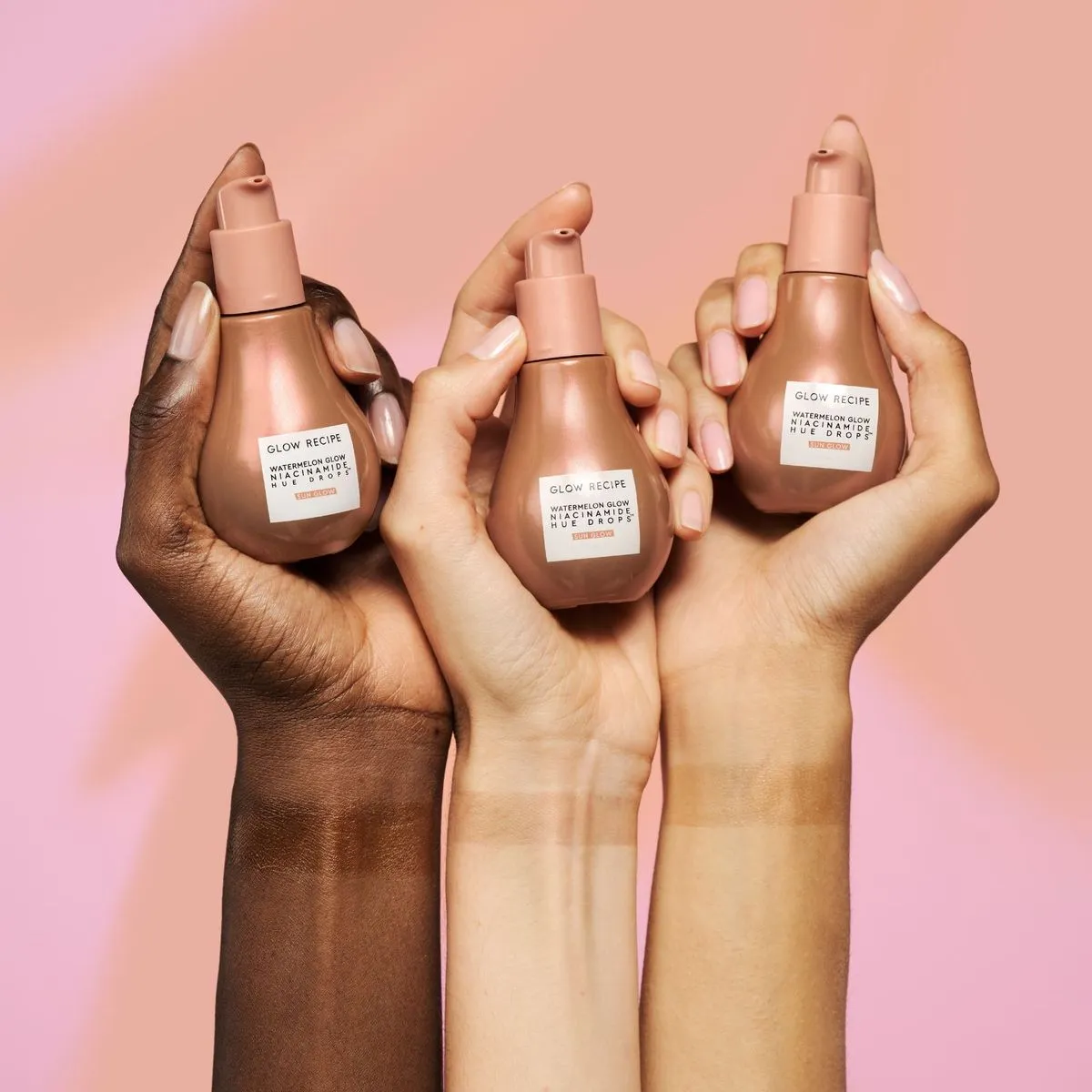 Mini Suero Iluminador Watermelon Glow Niacinamide Hue Drops - Sun Glow - 15 ml 3 Mini Suero Iluminador Watermelon Glow Niacinamide Hue Drops - Sun Glow - 15 ml - Imagen 3